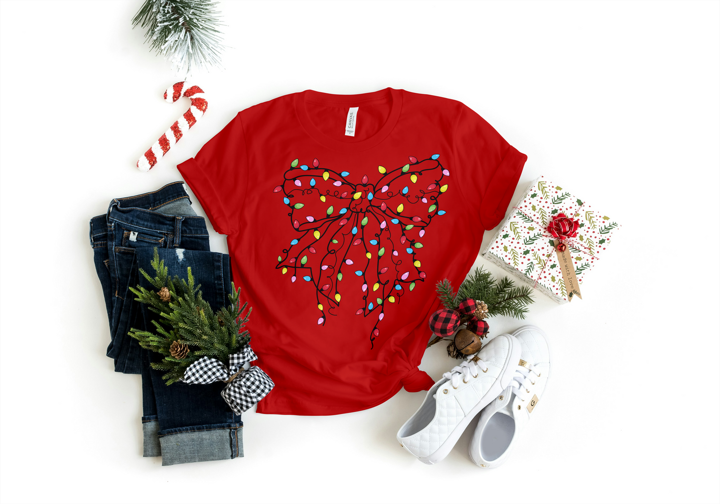 Christmas Light Tee 🎄